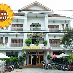 Sunflower Hostel